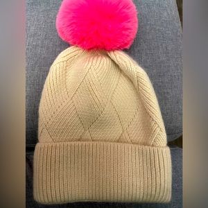 NWT Anthropologie toque with 2 detachable Pom-poms